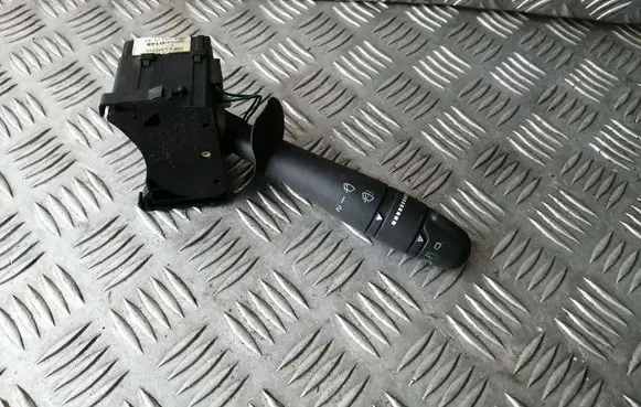 Renault Laguna II Wiper control stalk 8200420148