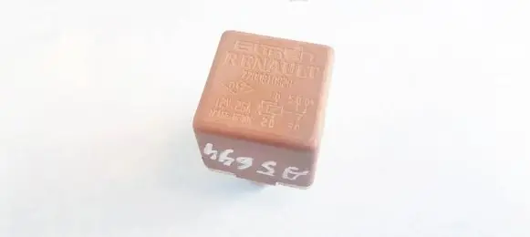 Renault Megane I Other relay 7700810929