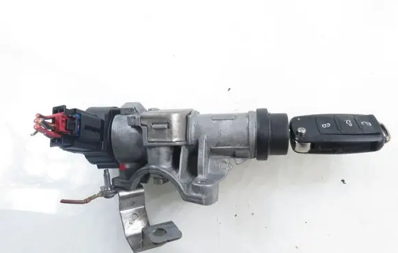 Seat Ibiza IV (6J,6P) Ignition lock 6R0905851B