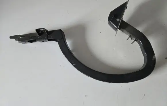 BMW M8 F93 Gran Coupe Loading door upper hinge 7453768