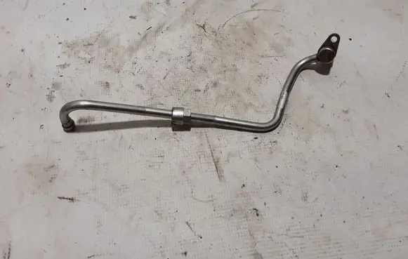 Audi A6 S6 C8 4K Turbo turbocharger oiling pipe/hose 05L145771E