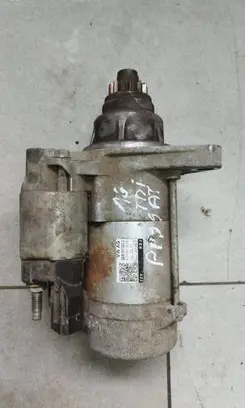 Volkswagen PASSAT B8 Starter motor 0AM911023J 4380000221