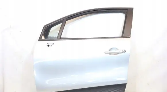 Renault Captur Front door