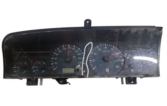 Speedometer (instrument cluster)