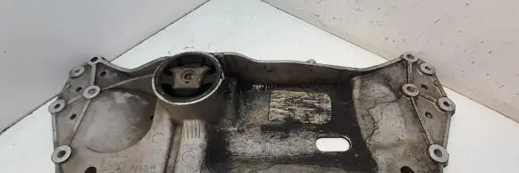 Volkswagen Touran I Front subframe 1K0199369G