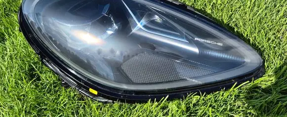 Porsche Macan (95B) Headlight/headlamp 95B941010AS
