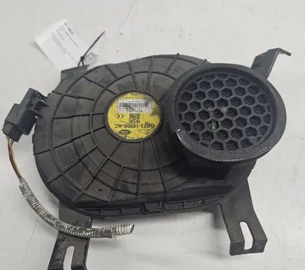Jaguar XE Subwoofer speaker GX7318808AC