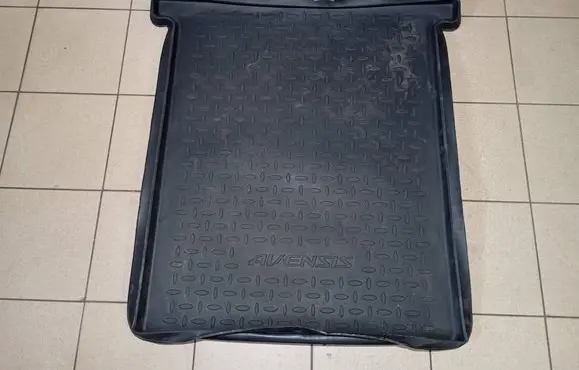 Toyota Avensis T270 Rubber trunk/boot mat liner PZ434T5301PJ PZ434T5303PJ