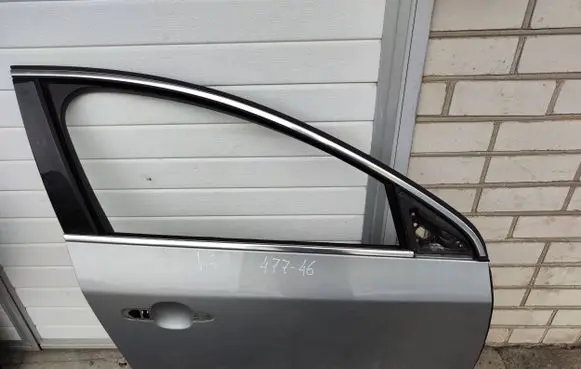 Volvo V60 Front door 31352778