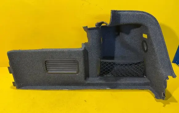 Audi A4 S4 B6 8E 8H Trunk/boot side trim panel 8H0863888A 0000236450000