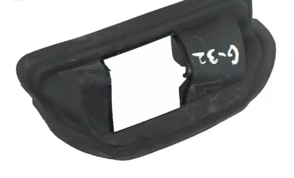 BMW i3 Rear door lock loop/hook striker 7291672