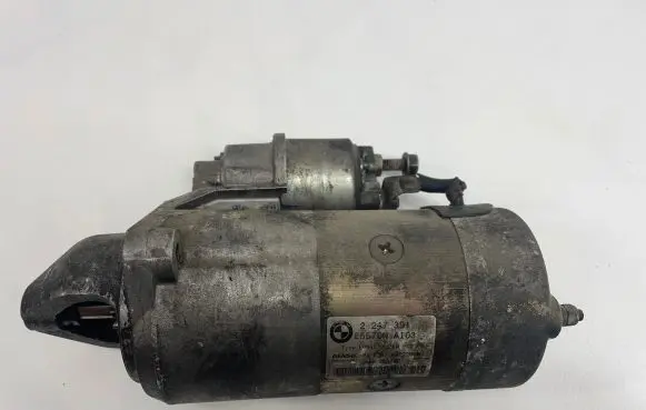 BMW 5 E39 Starter motor 63222005 2247391 D2L629300