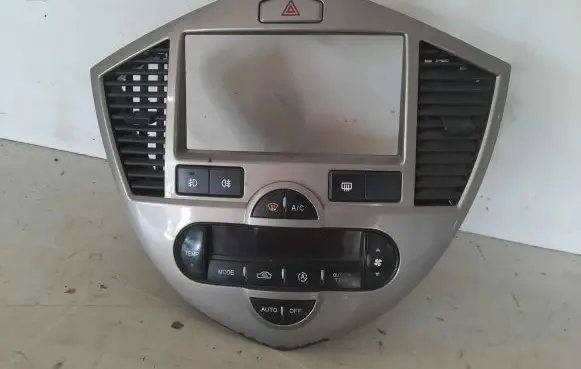 KIA Carens I Climate control/heater control trim 0K2FB61190