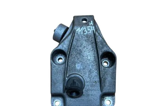 BMW 5 F10 F11 Engine mounting bracket 22416777623 6777623 13992010