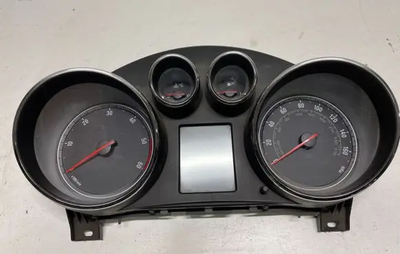 Opel Insignia A Speedometer (instrument cluster) 12844140