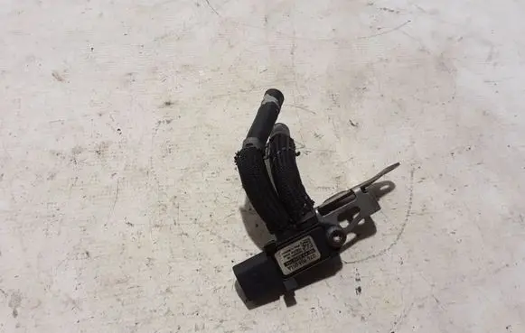 Volkswagen Tiguan Exhaust pressure sensor 076906051A