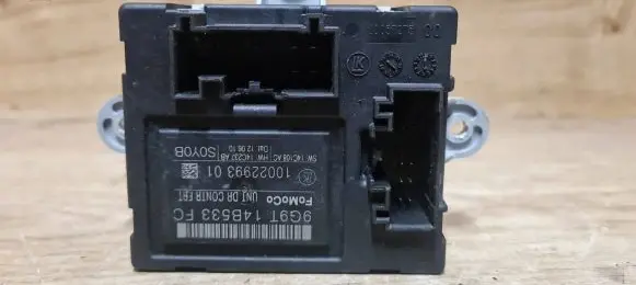 Volvo V70 Door control unit/module 9G9T14B533FC