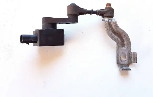 Ford Focus Rear air suspension level height sensor 3048975 3048936