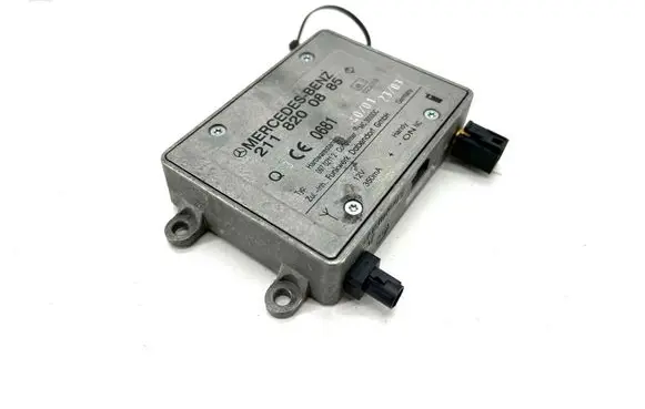 Mercedes-Benz ML W163 Bluetooth antenna 2118200885