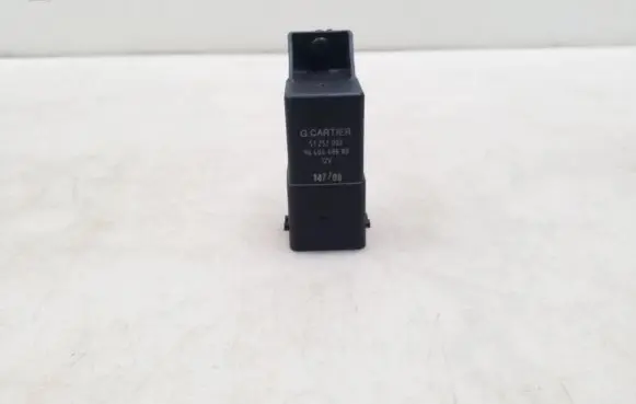 Citroen C5 Glow plug pre-heat relay 9640469680