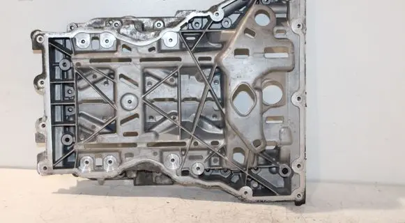 Mercedes-Benz E W212 Oil sump A6510140200