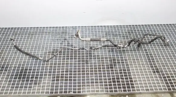 Audi A8 S8 D3 4E Air conditioning (A/C) pipe/hose 4E0260753A