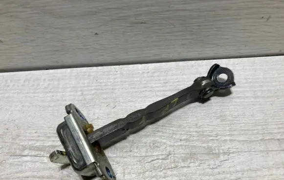 Toyota Yaris Front door check strap stopper 742322ac