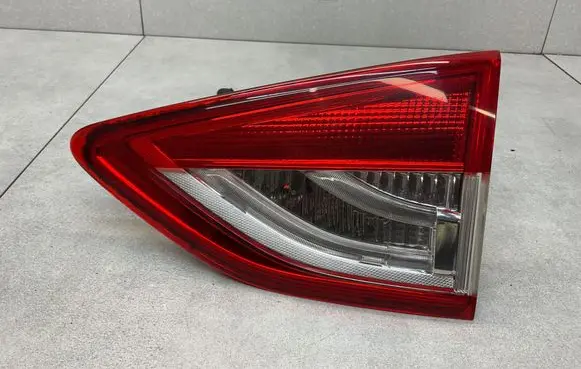Ford Kuga II Tailgate rear/tail lights CV4413A602BD