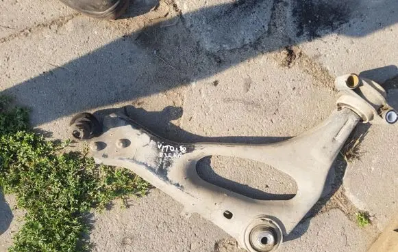 Mercedes-Benz Vito Viano W447 Front control arm