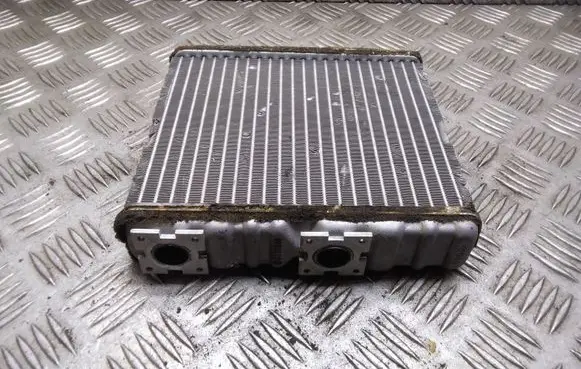 Subaru Legacy Heater blower radiator