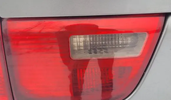 BMW X5 E53 Tail light part 