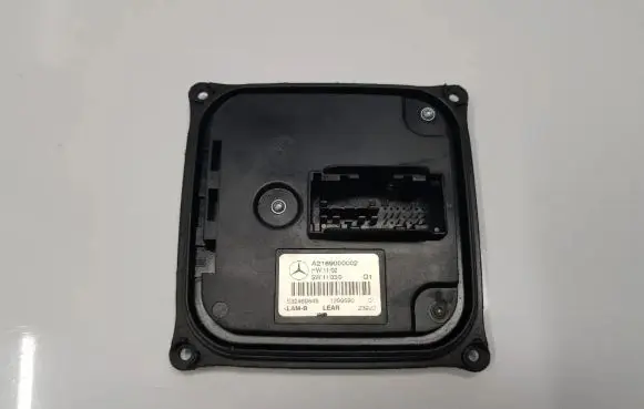 Mercedes-Benz C W204 Headlight ballast module Xenon