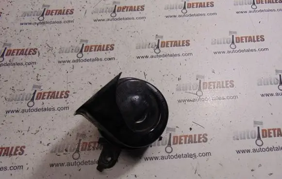 Mercedes-Benz E W211 Horn signal 70/3881157