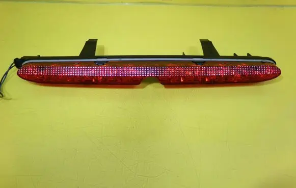 Smart ForFour I Third/center stoplight 1810430020