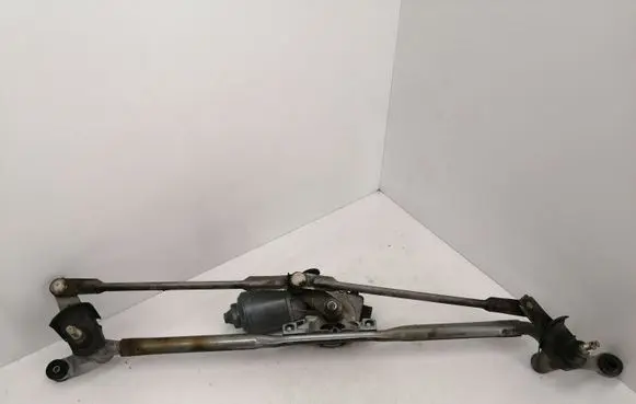Dodge Durango Front wiper linkage and motor 68156254AA 70113