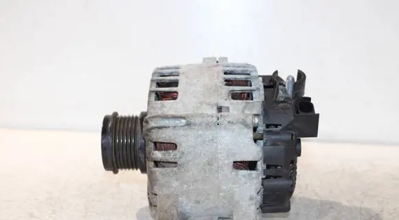Volvo V50 Generator/alternator 30659390