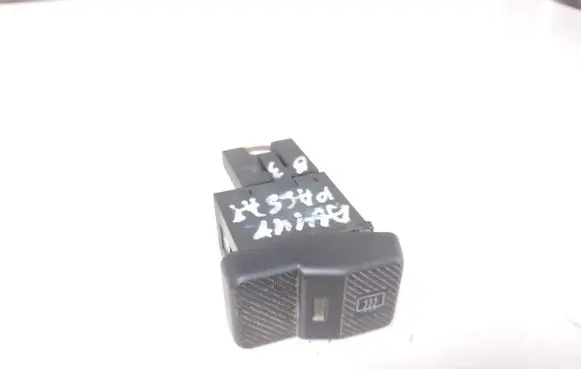 Volkswagen PASSAT B3 Windscreen/window heater switch 535959621