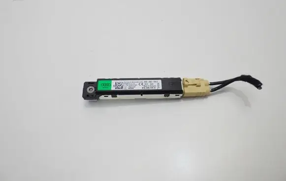 Audi Q2 - Aerial antenna amplifier 81A035225D