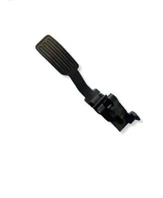 Nissan Juke I F15 Accelerator throttle pedal 180023RA0B 8631515B 31515B