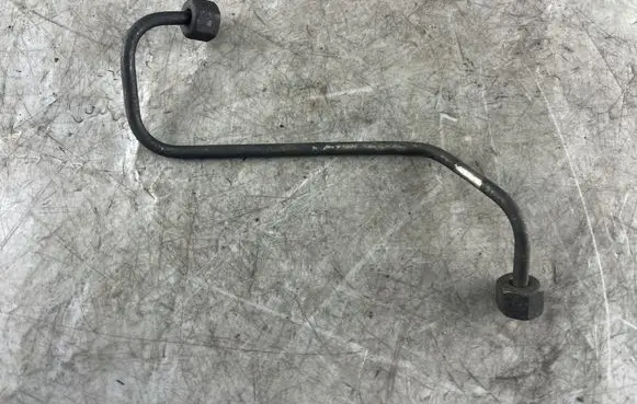 Opel Astra H Fuel injector supply line/pipe 