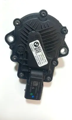 BMW X5M G05 F95 Torque split ecu control unit/module 5a73d94 18180810 2320090550