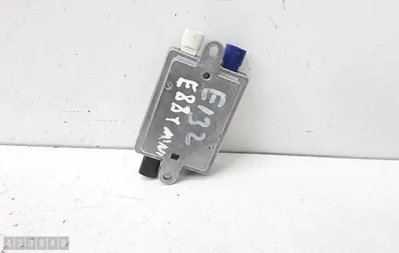 Mini Cooper Countryman R60 USB control unit 920050302 13399710 9200503