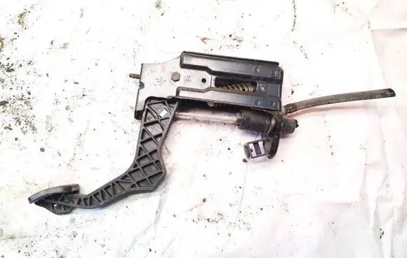 Clutch pedal