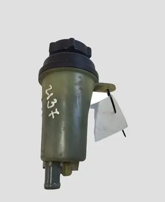 Ford Focus Power steering fluid tank/reservoir 4M513531AD