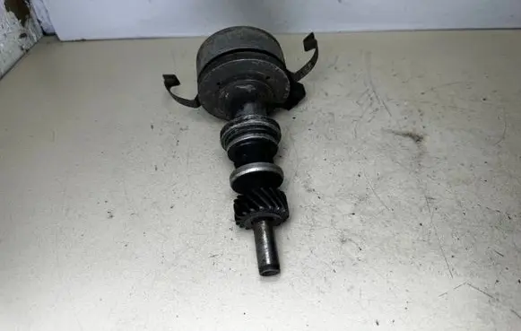 Ford Sierra Spark distributor 0237520003 85HF12100BA