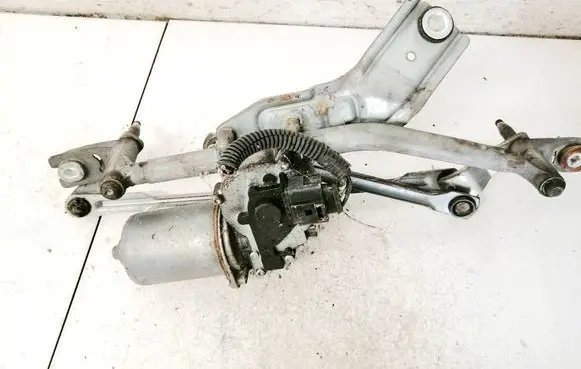 Fiat Punto (188) Front wiper linkage and motor 