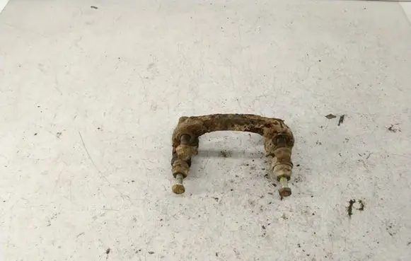 Volvo S40, V40 Brake caliper pad carrier rear 