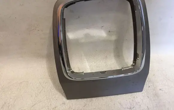 Ford Mondeo MK IV Gear shifter surround trim plastic 7S71A044H82AG