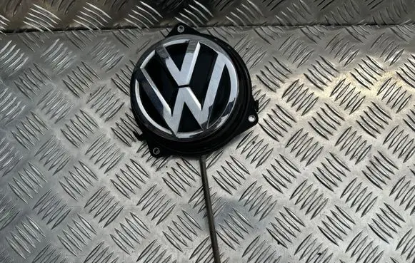 Volkswagen Golf VII Tailgate/trunk/boot exterior handle 5G9827469D
