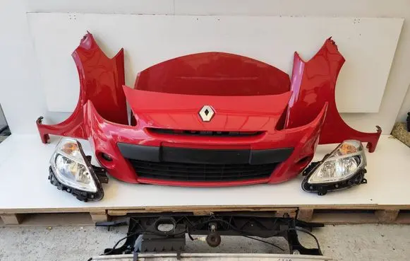 Renault Clio III Front piece kit 620222224R 8200290148 8200256118